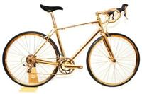 Xe đạp mạ vàng đắt hơn Ferrari
