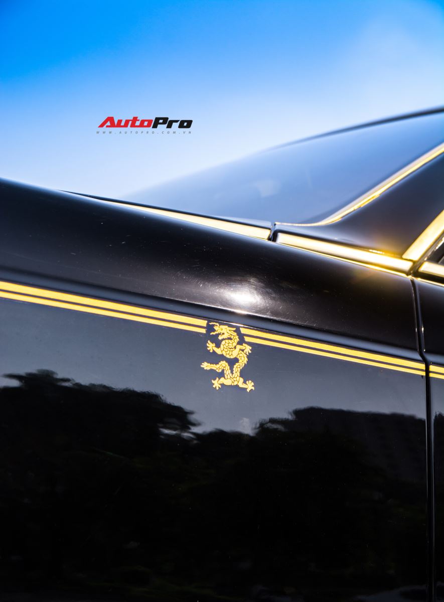 Rolls-Royce Phantom độ phiên bản rồng, mạ vàng giá 15 tỷ tại Hà Nội 4