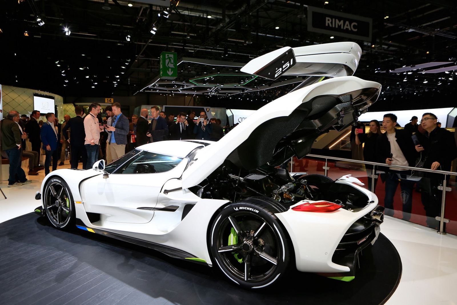 siêu xe Koenigsegg Jesko có tốc độ tối đa 482 km/h, giá 3 triệu USD 6